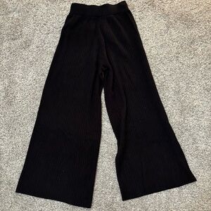 Women’s Wide-Leg Stretchy Pants